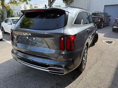 Used 2023 Kia Sorento S w/ Panoramic Sunroof Package FWD image 6