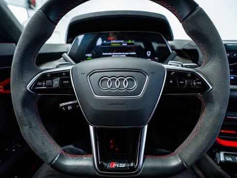 Used 2023 Audi RS e-tron GT image 39