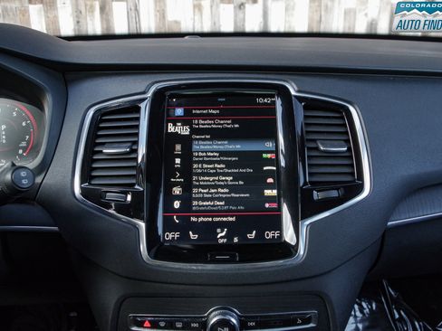 Used 2020 Volvo XC90 T5 Momentum image 19