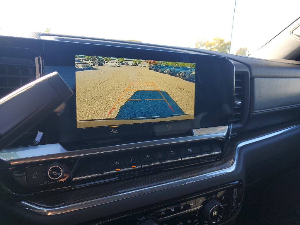 Used 2024 Chevrolet Silverado 1500 LT AWD/4WD image 23