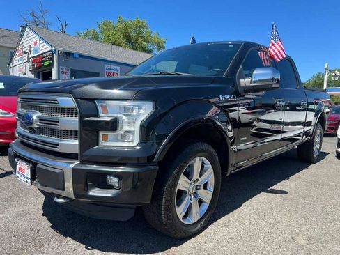 Used 2015 Ford F150 Platinum w/ Equipment Group 701A Luxury AWD/4WD image 5
