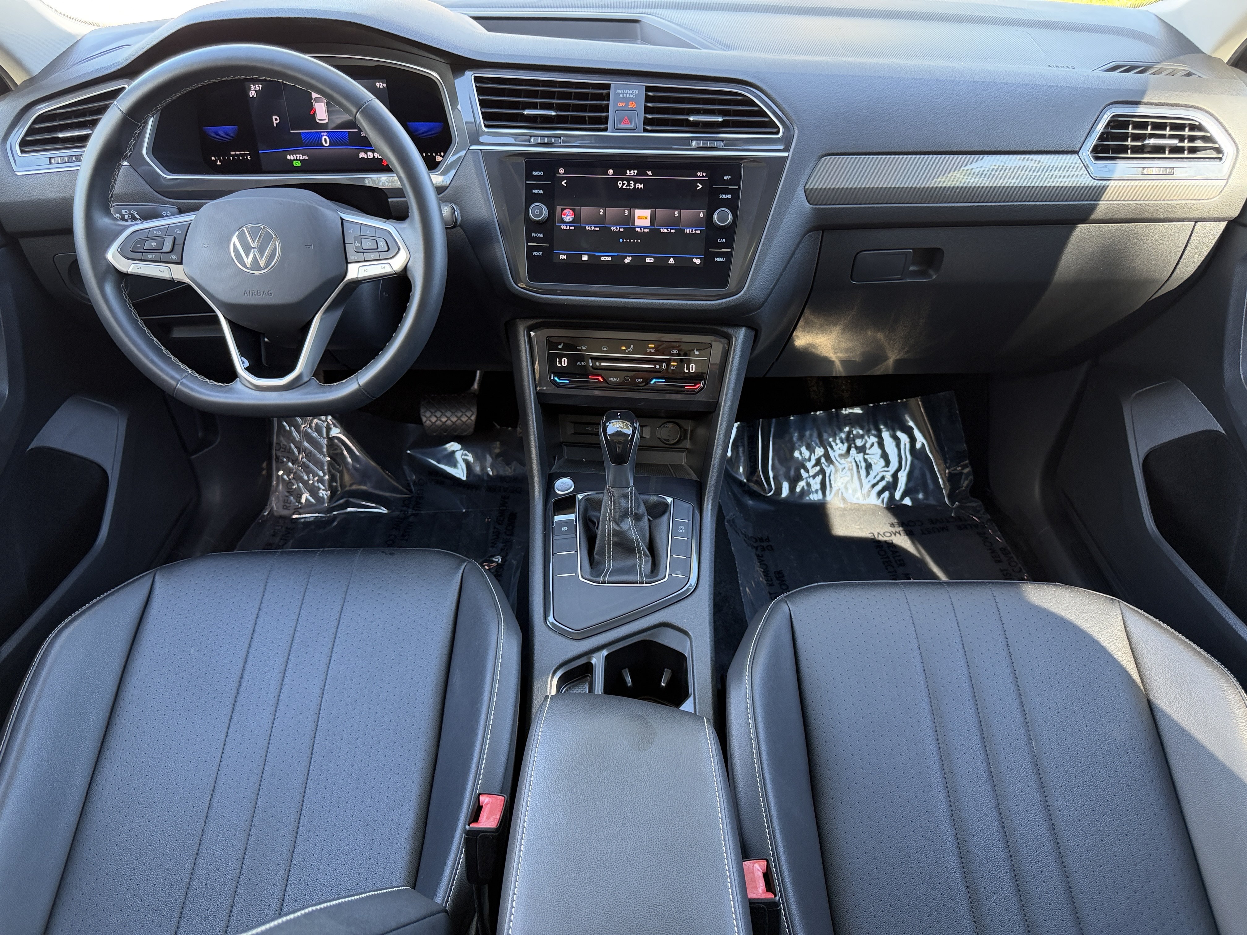 Certified 2022 Volkswagen Tiguan SE FWD image 13