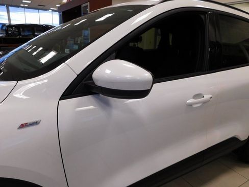 New 2026 Ford Escape ST-Line Select image 8