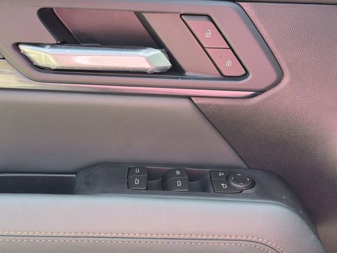 New 2026 GMC Terrain AT4 AWD/4WD image 15
