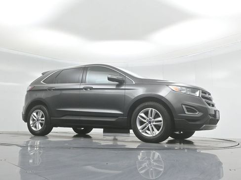 Certified 2017 Ford Edge SEL w/ Equipment Group 201A image 4