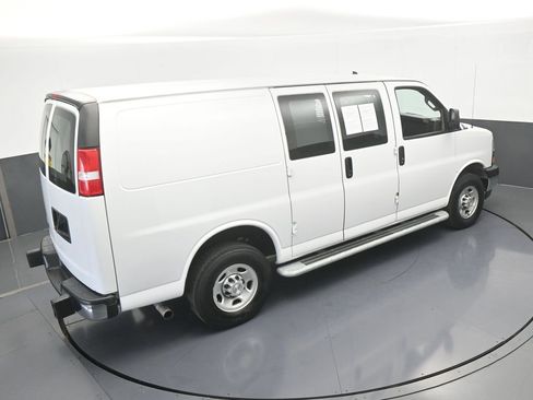 Used 2024 Chevrolet Express 2500 w/ Driver Convenience Package image 43