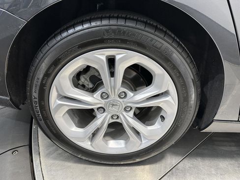 Certified 2025 Honda Accord LX image 11