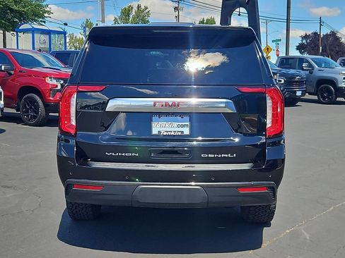 Used 2021 GMC Yukon Denali AWD/4WD image 5