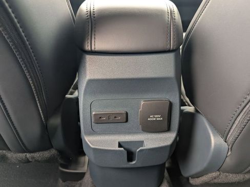 New 2025 Ford Maverick Lariat w/ Black Appearance Package AWD/4WD image 41
