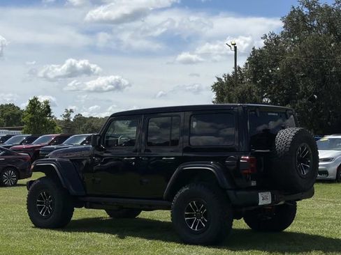 New 2027 Jeep Wrangler Unlimited Rubicon AWD/4WD image 16