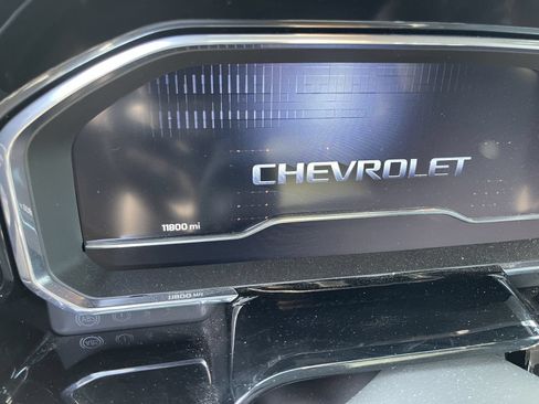 Used 2025 Chevrolet Silverado 1500 LTZ AWD/4WD image 13