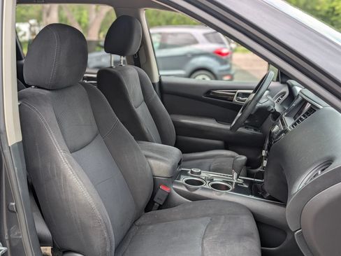Used 2014 Nissan Pathfinder S AWD/4WD image 22