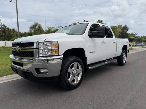 Used 2011 Chevrolet Silverado 2500 LTZ w/ LTZ Plus Package AWD/4WD image 1