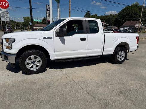 Used 2017 Ford F150 XL w/ Equipment Group 101A Mid AWD/4WD image 2