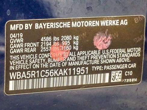 Used 2019 BMW 330i Sedan w/ Convenience Package image 23