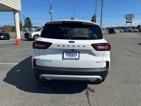 New 2025 Ford Escape Active w/ Cold Weather Package image 4