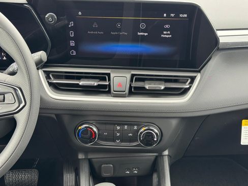 New 2026 Chevrolet TrailBlazer LS w/ LS Convenience Package AWD/4WD image 7