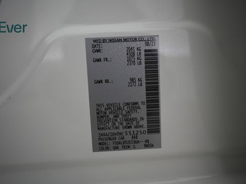 Used 2024 Nissan Leaf S FWD image 25