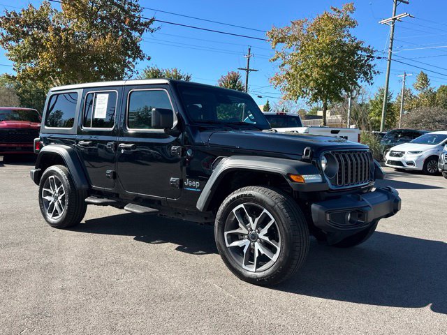 Used 2025 Jeep Wrangler Unlimited Sport S 4xe w/ Convenience Group AWD/4WD image 17