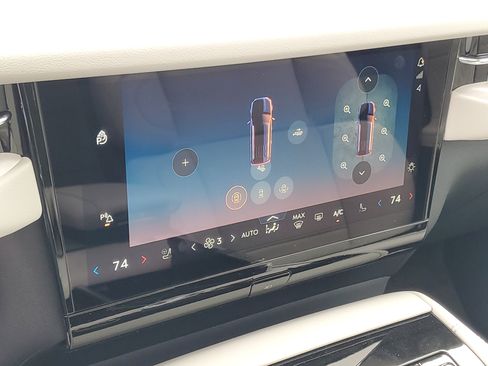 New 2026 Lincoln Navigator Reserve AWD/4WD image 24