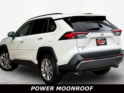 Used 2021 Toyota RAV4 Limited AWD/4WD image 4