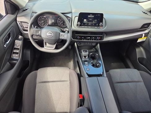 New 2026 Nissan Rogue SV FWD image 7