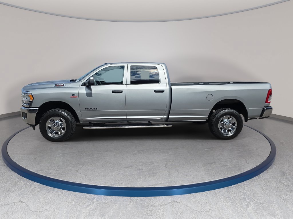 Used 2022 RAM 3500 Tradesman AWD/4WD image 9