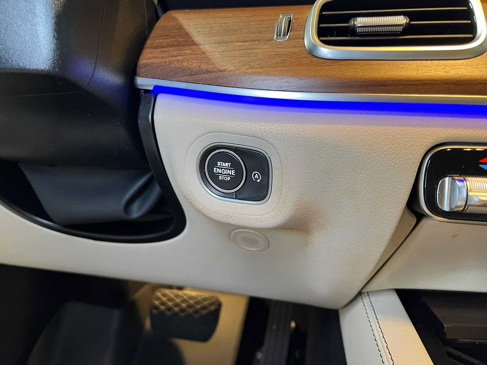 Certified 2022 Mercedes-Benz GLE 350 4MATIC image 33