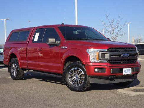Used 2020 Ford F150 XLT w/ Equipment Group 302A Luxury image 2