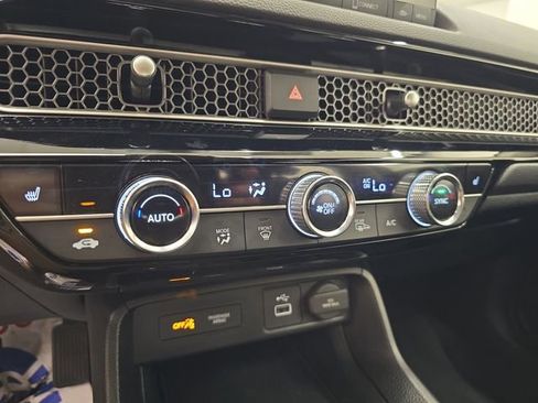 Used 2024 Honda Civic EX image 24