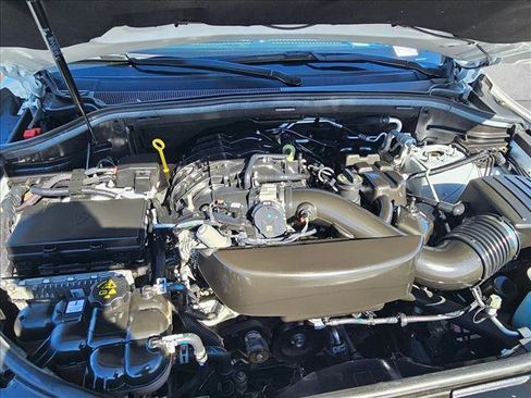 Used 2024 Dodge Durango GT image 24