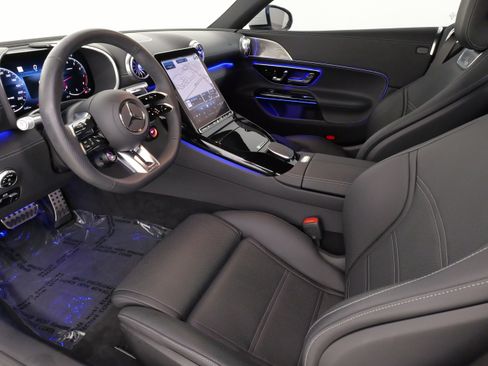 Used 2025 Mercedes-Benz AMG GT 63 image 29