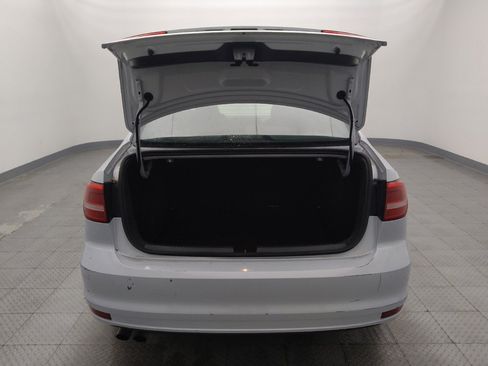 Used 2017 Volkswagen Jetta S image 29