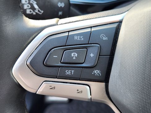 Used 2023 Volkswagen Jetta Sport image 23