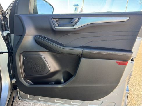 Used 2023 Ford Escape Active image 17