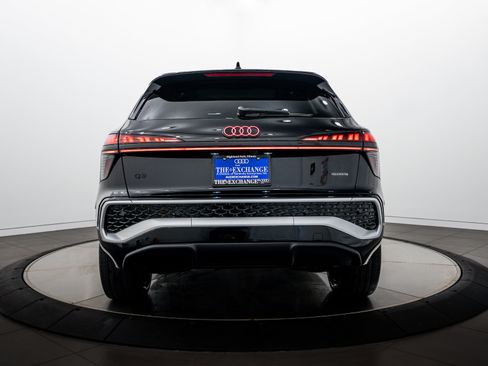 New 2026 Audi Q3 quattro 2.0T AWD/4WD image 19