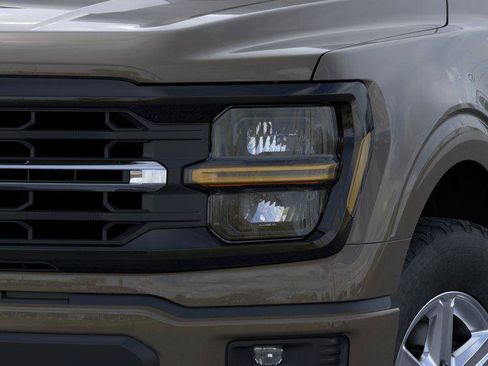 New 2026 Ford F150 XLT w/ FX4 Off-Road Package AWD/4WD image 18