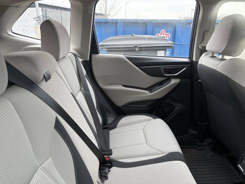 Used 2021 Subaru Forester image 9