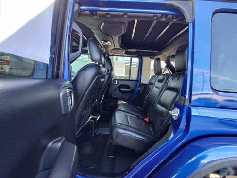 Used 2020 Jeep Wrangler Unlimited Rubicon AWD/4WD image 29