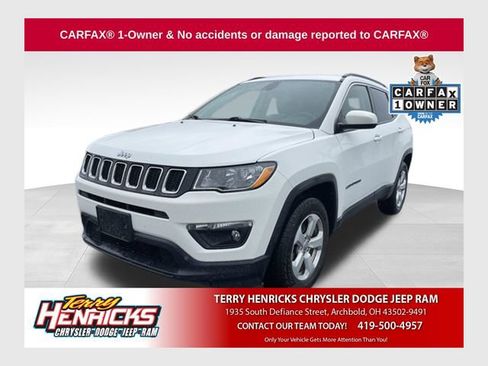 Used 2018 Jeep Compass Latitude w/ Cold Weather Group AWD/4WD image 1