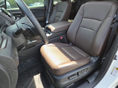 Used 2025 Honda Ridgeline RTL image 25