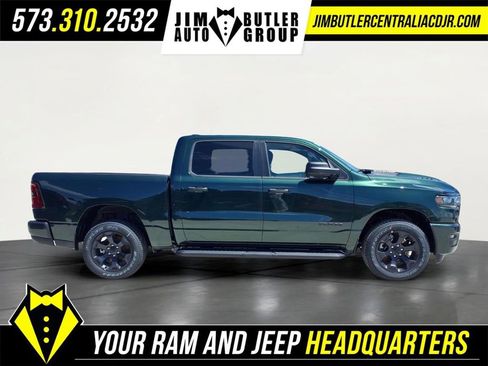 New 2026 RAM 1500 Express AWD/4WD image 23
