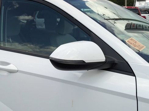 Used 2025 Hyundai Kona SEL AWD/4WD image 12
