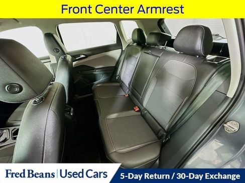 Used 2023 Volkswagen Taos SE image 26