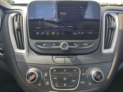 Used 2024 Chevrolet Malibu LT FWD image 23