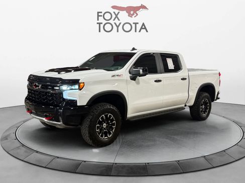 Used 2025 Chevrolet Silverado 1500 ZR2 AWD/4WD image 1