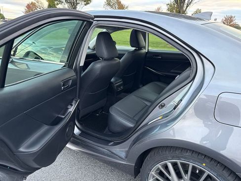 Used 2014 Lexus IS 250 AWD image 11