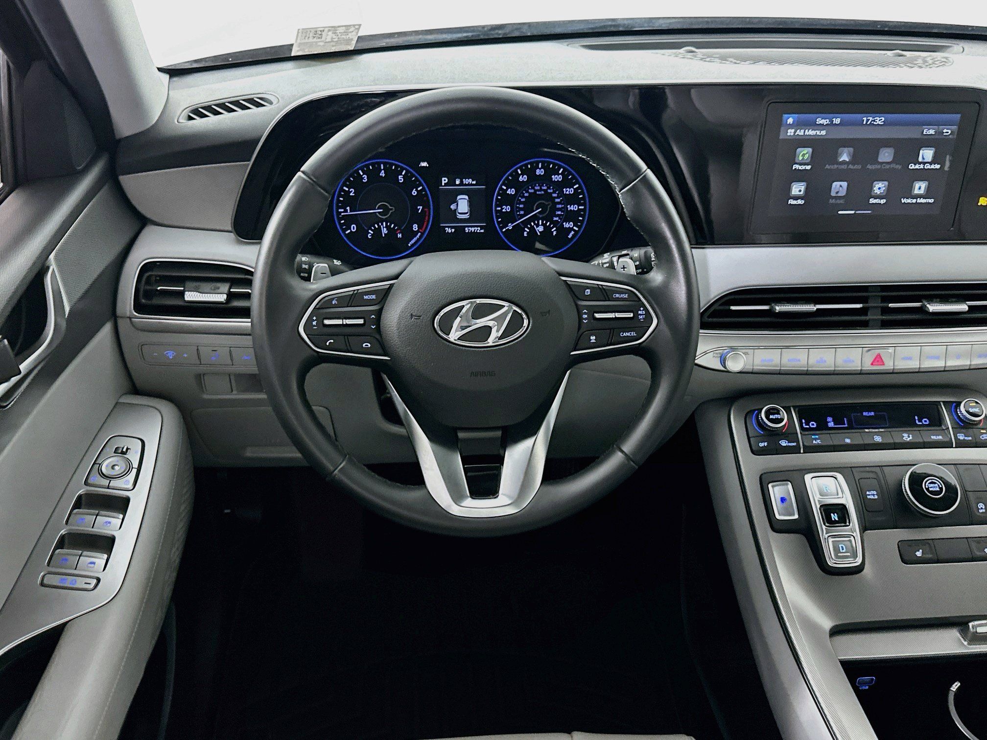 Used 2020 Hyundai Palisade SEL FWD image 18