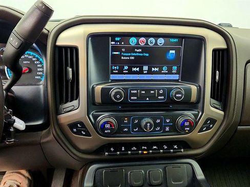 Used 2018 GMC Sierra 1500 Denali w/ Denali Ultimate Package AWD/4WD image 18