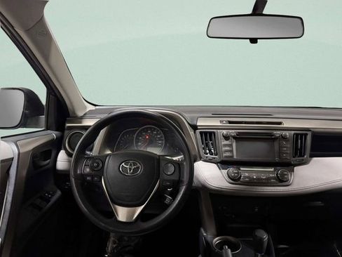 Used 2013 Toyota RAV4 XLE FWD image 14